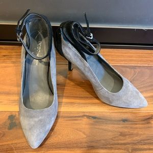 Close Toed Kitten Heels